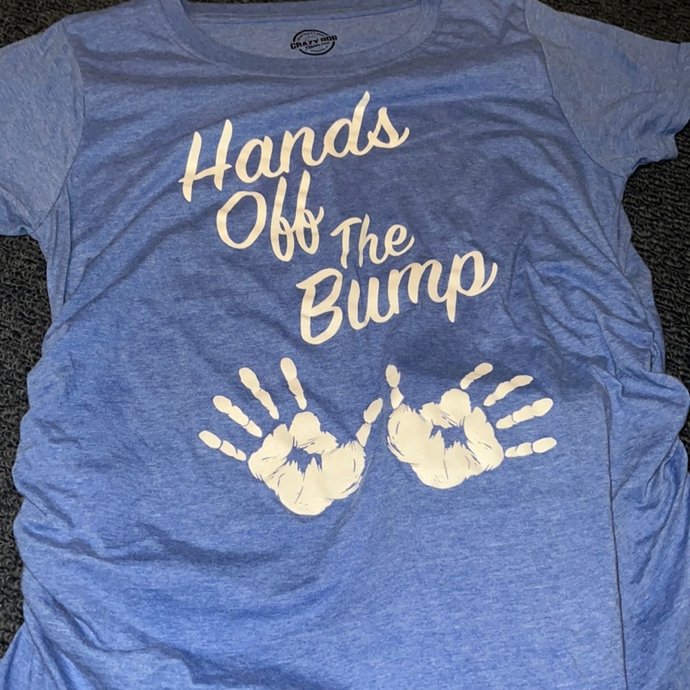 Blue short sleeve tee maternity size XL “hands off the bump” print
